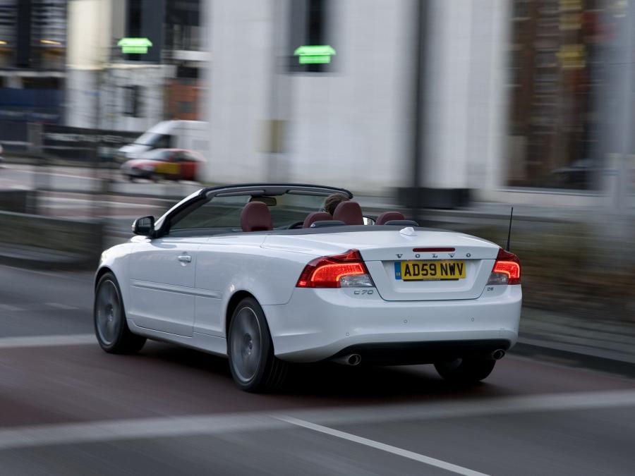  Volvo C70 D5 2010 года  (UK) (фото 3 из 14)